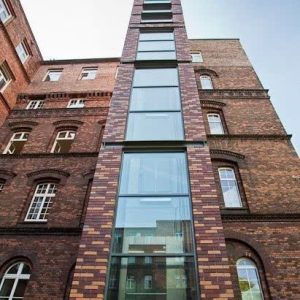 b130ff8e-4dfd-4ca9-9450-f1d8ee84774a